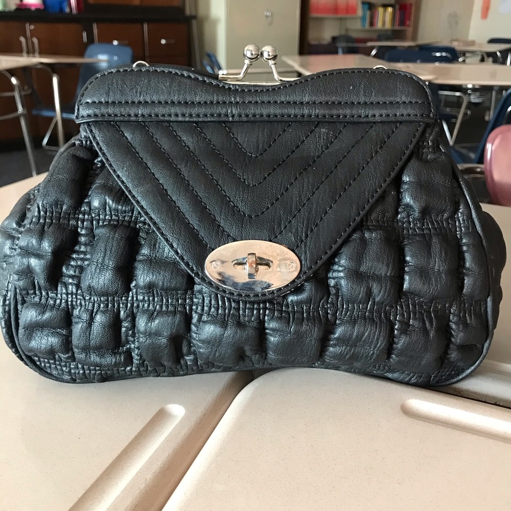 Black Jessica Simpson Clutch